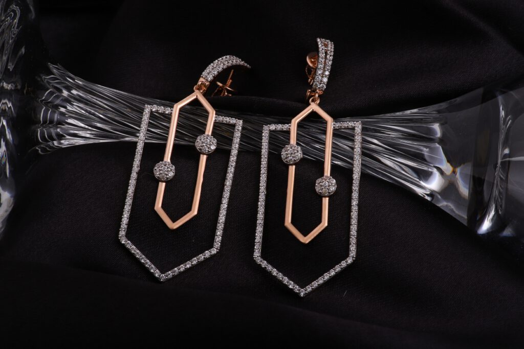 Earring-creative-jewellery-photography